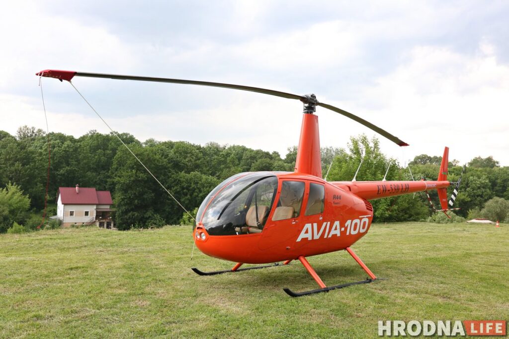 Сталі вядомыя цэны на прагулкі на верталёце па Гродне