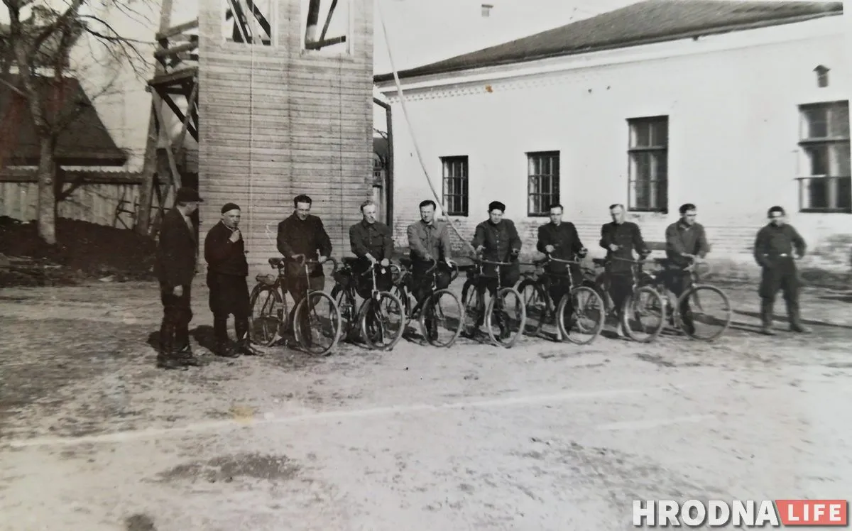 Брыгада пажарных з роварамі “Нёман”, 1940-я гг. Strażacy na rowerach Niemen z Grodna