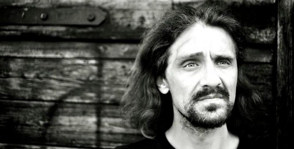 У Белаазёрску памёр Генэк Лоска — рок-музыка, зорка польскага X Factor і заснавальнік Seven B У Белаазёрску памёр Генэк Лоска — рок-музыка, зорка польскага X Factor і заснавальнік Seven B