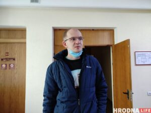 В Гродно начали судить таксиста, которого избил ОМОН. Пострадавших двое, у одного – несколько синяков В Гродно начали судить таксиста, которого избил ОМОН. Пострадавших двое, у одного – несколько синяков