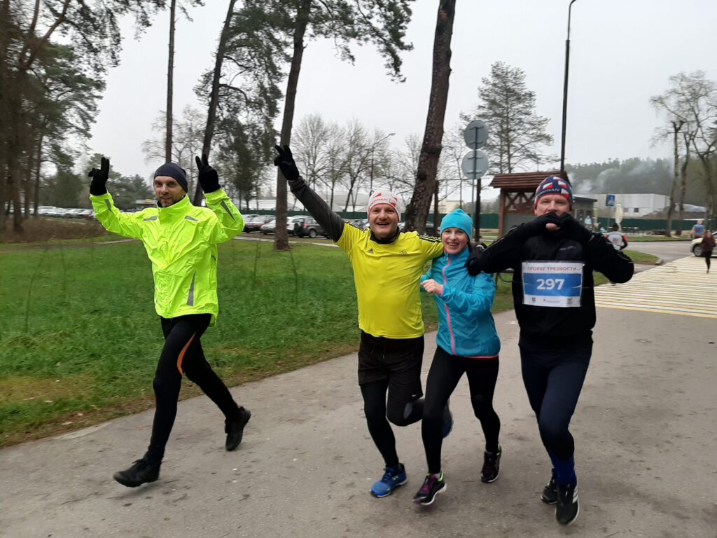 «Пришли по привычке». К “Пробегу трезвости” в Гродно присоединилось более 350 человек