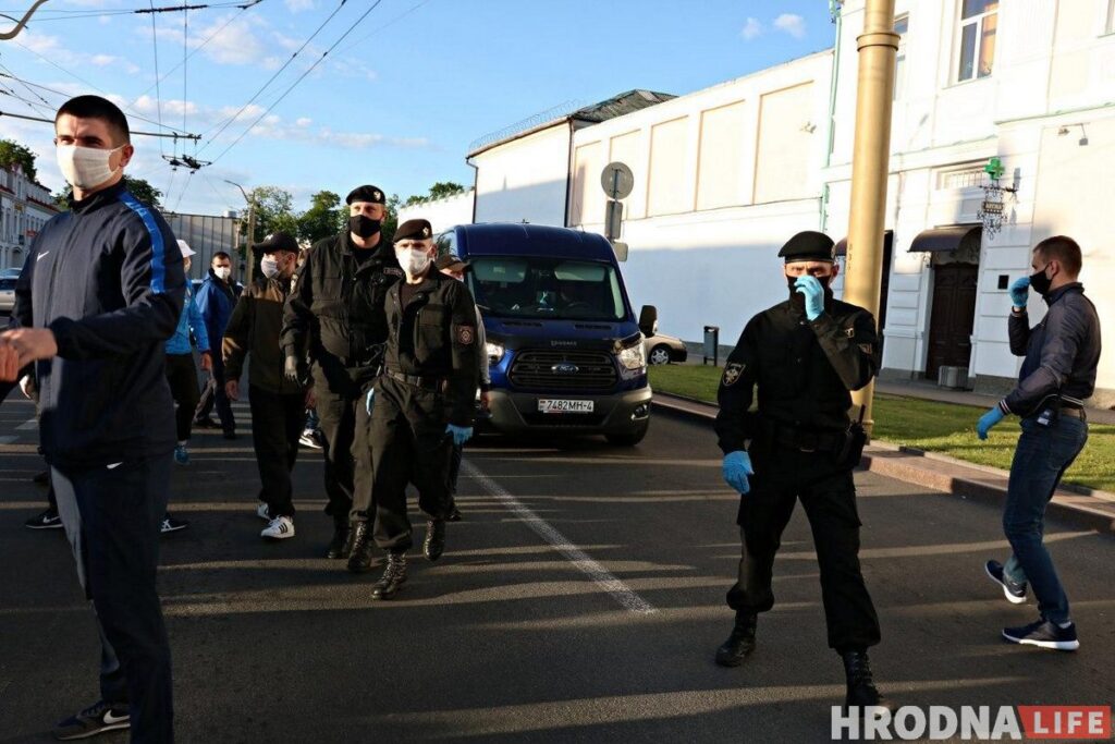 "Рыхтаваліся за год, згаварыліся са Статкевічам". Пракурор распавёў, што адбылося ў дзень затрымання Ціханоўскага ў Гродне