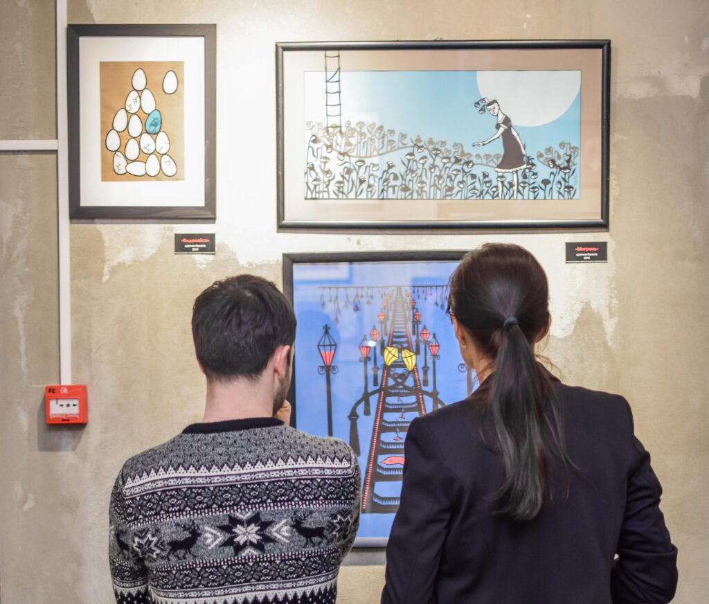 "Кожная карціна - гэта аўтапартрэт". У Гродне ўпершыню адкрылася выстава "буцінанак" "Кожная карціна - гэта аўтапартрэт". У Гродне ўпершыню адкрылася выстава "буцінанак"