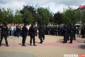 Галоўнага энергетыка "Кароны" затрымалі на працы. У яго на кватэры канфіскавалі тэхніку