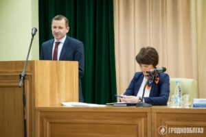 Кіраўнік сельгаспрадпрыемства парушыў закон, каб зэканоміць на тавары. Той не даставілі - прыйшлося ісці ў РАУС