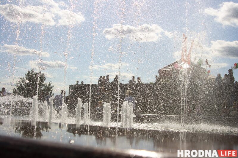 Фестивалю национальных культур исполнилось 25 лет. Как он изменился за эти годы