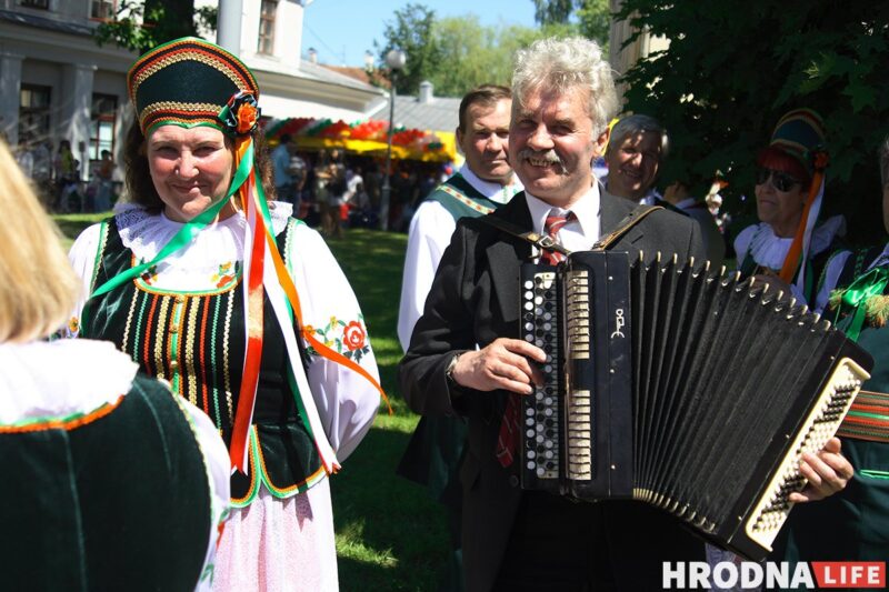 Фестивалю национальных культур исполнилось 25 лет. Как он изменился за эти годы