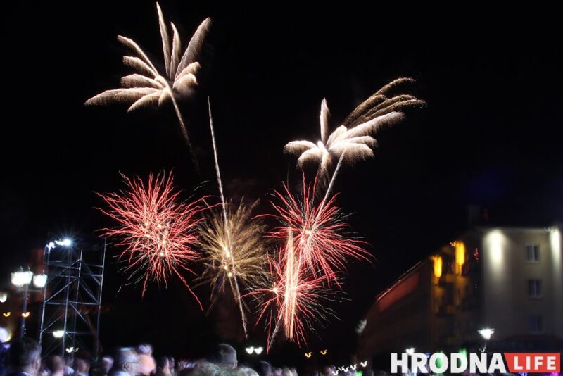 Фестивалю национальных культур исполнилось 25 лет. Как он изменился за эти годы