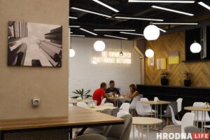 Сняданкі да абеду і вячэра са зніжкай. Ацаніце 4 канцэпцыі грамадскага харчавання ў новай установе ў цэнтры Гродна Сняданкі да абеду і вячэра са зніжкай. Ацаніце 4 канцэпцыі грамадскага харчавання ў новай установе ў цэнтры Гродна