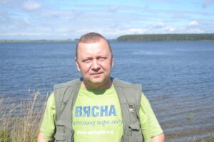 У праваабаронцаў і грамадскіх арганізацый - ператрусы (абноўлена). У Гродне затрымалі Віктара Сазонава У праваабаронцаў і грамадскіх арганізацый - ператрусы (абноўлена). У Гродне затрымалі Віктара Сазонава