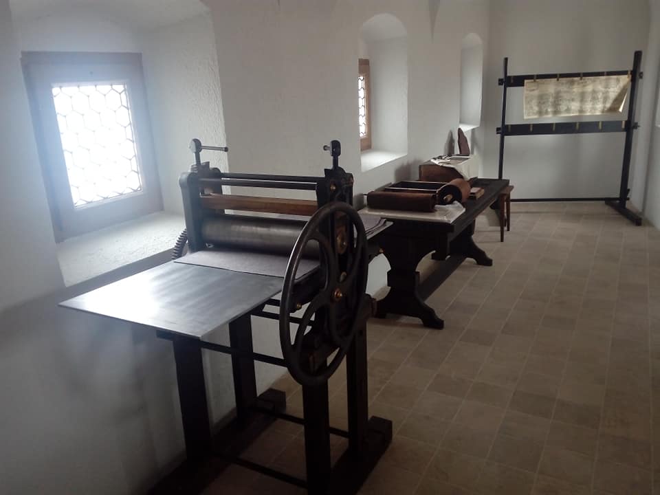 В Старом замке появится мастерская печати гравюр. Там можно будет напечатать себе замок или портрет Батория