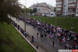 Гродненский аналог “хороводного дела”: за одну акцию протеста в сентябре 2020 года судят десятки человек