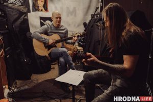 "Былых гітарыстаў не бывае". Арцём "Калян" Пузыня нанова запісаў альбом, над якім працаваў 10 гадоў таму "Былых гітарыстаў не бывае". Арцём "Калян" Пузыня нанова запісаў альбом, над якім працаваў 10 гадоў таму