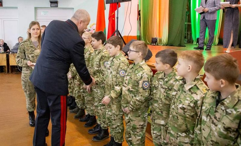 В 2020-м разгоняли протесты, а теперь будут учить детей: в Гродно создали военно-патриотический клуб