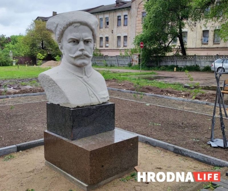 Чапаев вернулся в Гродно. Где поставили памятник, который сняли три года назад