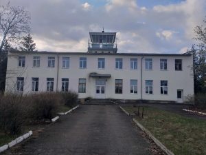 Пад Гродна хочуць прадаць будынак на найстарэйшым аэрадроме Беларусі