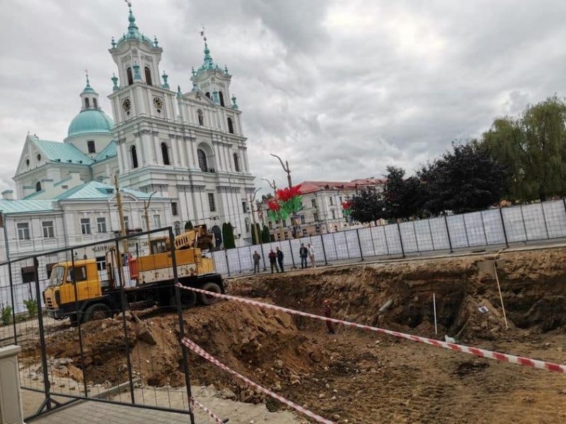 Раскопки возле дома Муравьева закончили. Что там нашли