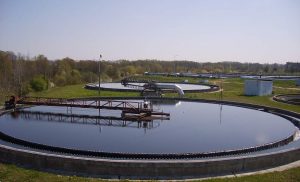 “Гродна Азот” хоча пабудаваць устаноўкі па ачыстцы сцёкаў. Іх плануюць зліваць у Нёман “Гродна Азот” хоча пабудаваць устаноўкі па ачыстцы сцёкаў. Іх плануюць зліваць у Нёман