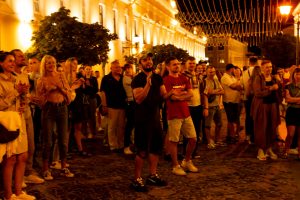 Не менш за 14 000 рублёў выдаткуюць у Гродне на Дзень народнага адзінства. Гэта ў разы менш, чым на Дзень горада