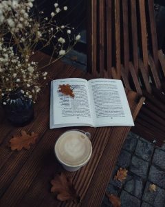 Туман над Гроднам, рака і лісце. Як крута гродзенцы знялі адыходзячую залатую восень Осень в Гродно. Фото: www.instagram.com/__serebro_09