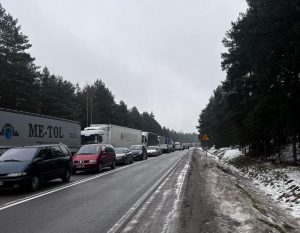 "Прывалка сёння поўны атас!". Што з чэргамі на мяжы у перадкалядны час "Прывалка сёння поўны атас!". Што з чэргамі на мяжы у перадкалядны час