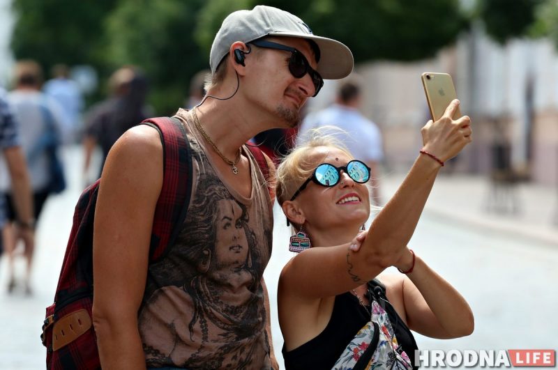 Турысты ў Гродне. Фота ілюстрацыйнае Hrodna.life
