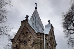 Гродзенец стварыў вэб-дадатак, каб акунуцца ў мінулае Гродна праз дапоўненую рэальнасць Магіла-капліца Русаў у Гродне