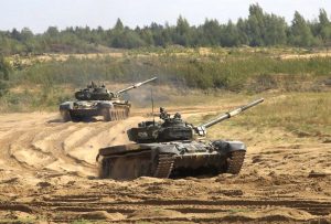 Першы дзень расійска-украінскай вайны: абстрэл аэрадромаў, адмена авіярэйсаў і абвал рубля Танк абстраляў Парэчча. Вучэнні на Гожскім палігоне, 8 жніўня 2023