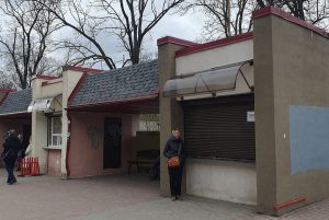 Здаюць у арэнду кіёскі ля парка Жылібера. Раней там была хотдожня і шапік з рознай дробяззю Павільёны Дзяржынскага