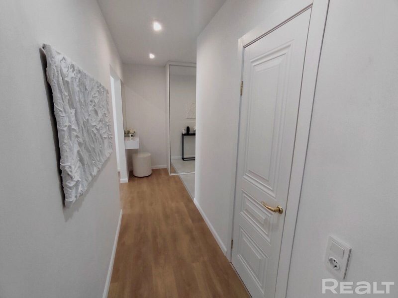 Пярэдні пакой у кватэры на Старамалышчанскай