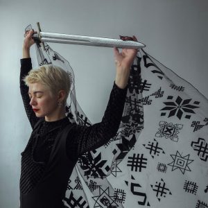 CHUSTKI — CHUSTY — CHUSTAČKI: паглядзіце, якую калекцыю аксэсуараў выпусціла мастачка з Гродна Цемра