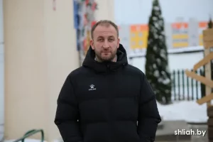 У Смаргоні за падпіску на Tribuna арыштавалі дырэктара спартыўнай школы Дзяніс Лобан. Фота: shliah.by