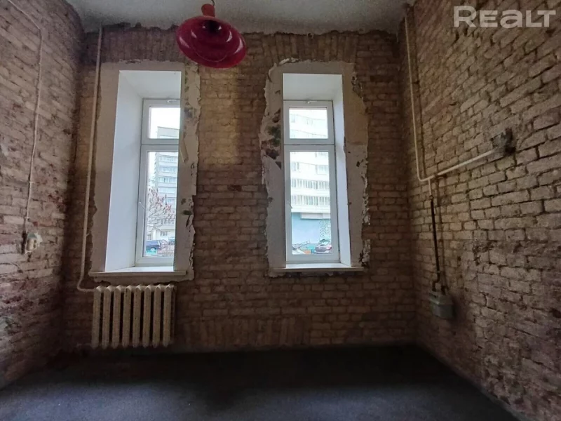 У Гродне ў камяніцы “для разумных” прадаюць цалкам голую кватэру - усё можна зрабіць пад сябе з нуля