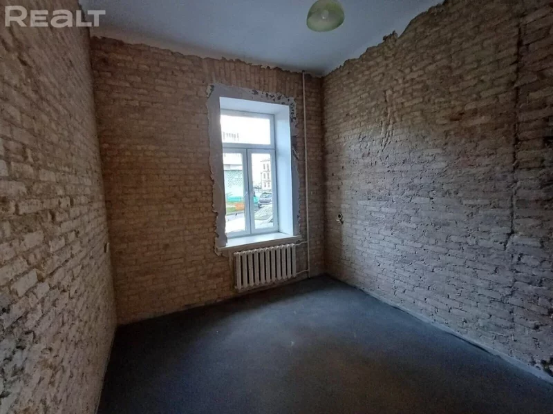 У Гродне ў камяніцы “для разумных” прадаюць цалкам голую кватэру - усё можна зрабіць пад сябе з нуля