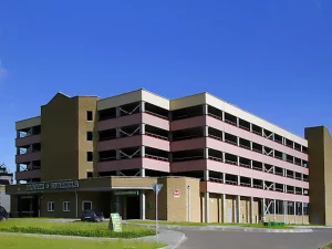 У Гродне пабудуюць новы шматузроўневы паркінг. Дзе ён будзе размяшчацца? Шматузроўневы паркінг