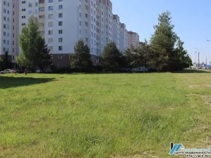 Участак пад будаўніцтва на Дзевятоўцы