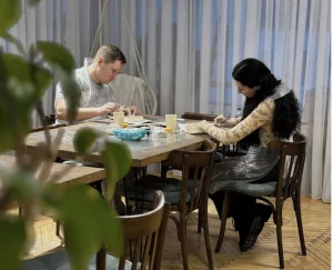 Заняткі ў крафт-студыі "Victory". Скрыншот з Instagram-акаўнта студыі