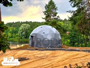 Жылы домік будучага гасцінічнага комплексу ў Пышках. Фота: NewGrodna.by