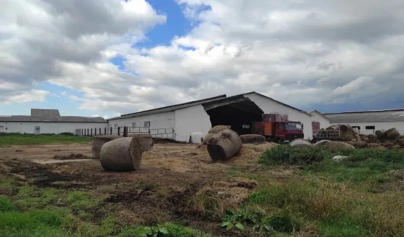 сцяна абрынулася на мужчыну