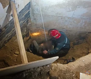 Гродзенца засыпала зямлёй на глыбіні трох метраў гродненца засыпало землей