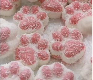 Дэсерт таба лапкі з маршмэлаў, які зрабіла Наталля. Скрыншот Hrodna.life з Instagram кандытара