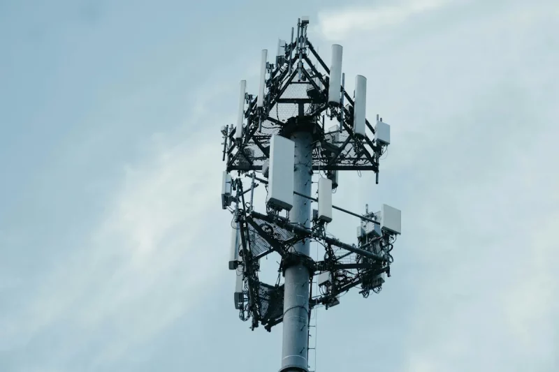 Вышка мабільнай сувязі. 4G або 5G