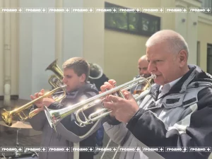 У Гродне аднавілі традыцыю, якой 100 гадоў - у парку Жылібера да канца лета будзе выступаць аркестр Выступ Гродзенскай капэлы ў парку Жылібера ў Гродне