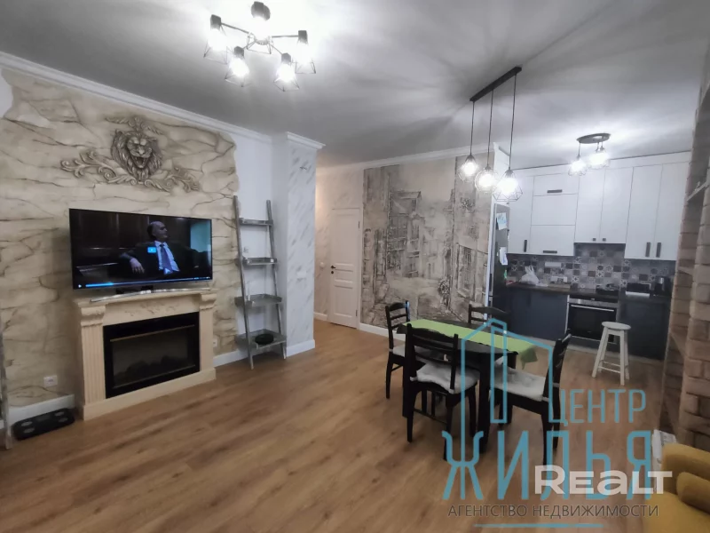 Нерухомасць тыдня: у Гродне прадаюць кватэру на 16 паверсе з ільвом і дэкаратыўным камінам Квартира в Гродно на Белых Росах, 65