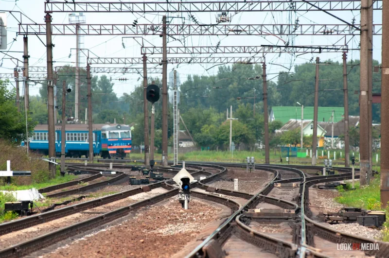 цягнікі чыгунка ЖД