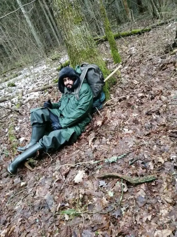 На фото Халед Абдул Маджид в белорусском лесу. Ему было 26 лет. Источник фото: Facebook