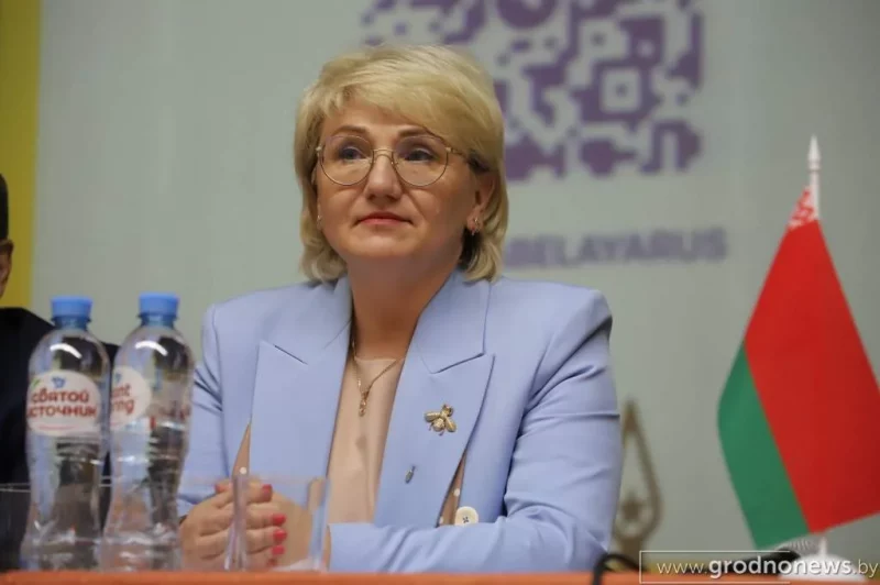 Зоя Кулеша прызначана кіраўніцай Кастрычніцкага раёна Гродна Зоя Кулеша прызначана кіраўніцай Кастрычніцкага раёна Гродна