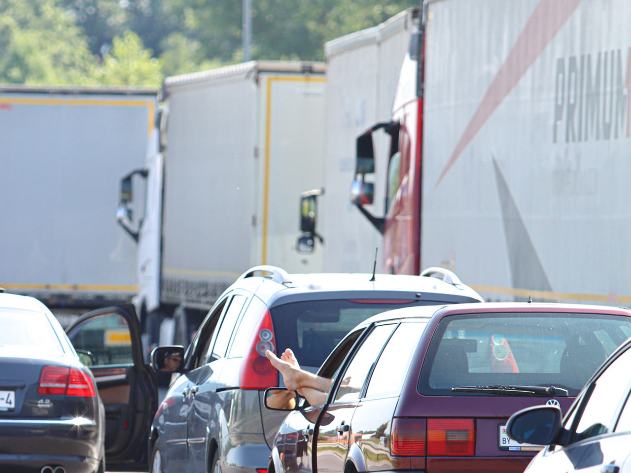 «Выезд ад палякаў цалкам забіты». Што адбываецца на мяжы перад Вялікаднем граница Беларуси и Евросоюза, граница Бобровники, граница Бенякони