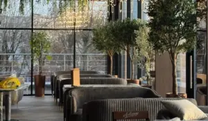 У Лідзе адкрыецца рэстаран з панарамным відам на горад і мармуровай барнай стойкай У Лідзе адкрыецца рэстаран з панарамным відам на горад і мармуровай барнай стойкай