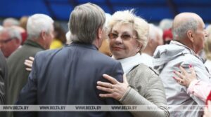 Гродзенскія пенсіянеры просяць больш месца для танцаў: улады знайшлі кампраміс танцы пожилые